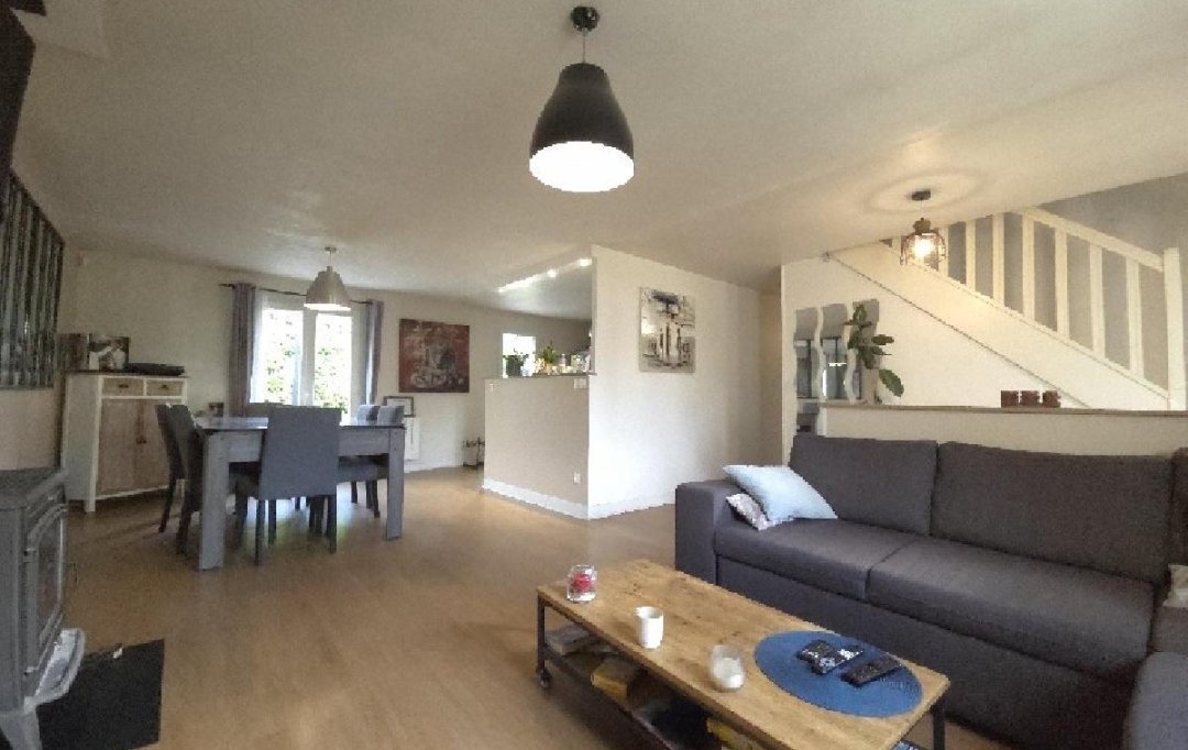 Nogent sur Oise Immobilier : Maison / Villa | NEUILLY-SOUS-CLERMONT (60290) | 137 m2 | 295 000 € 
