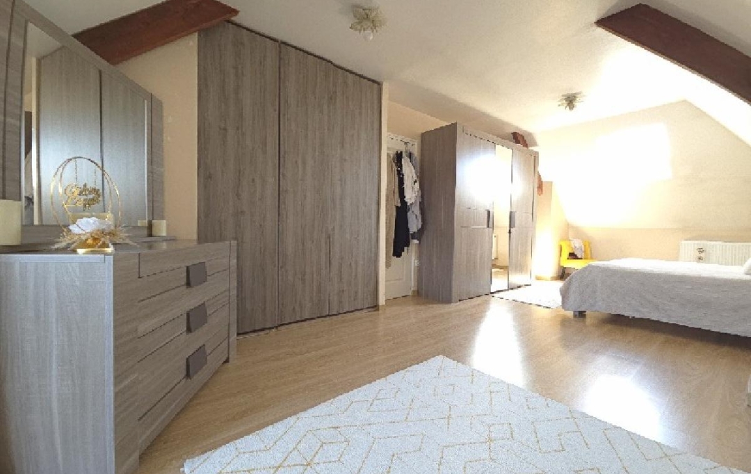 Nogent sur Oise Immobilier : Maison / Villa | NOGENT-SUR-OISE (60180) | 290 m2 | 489 000 € 