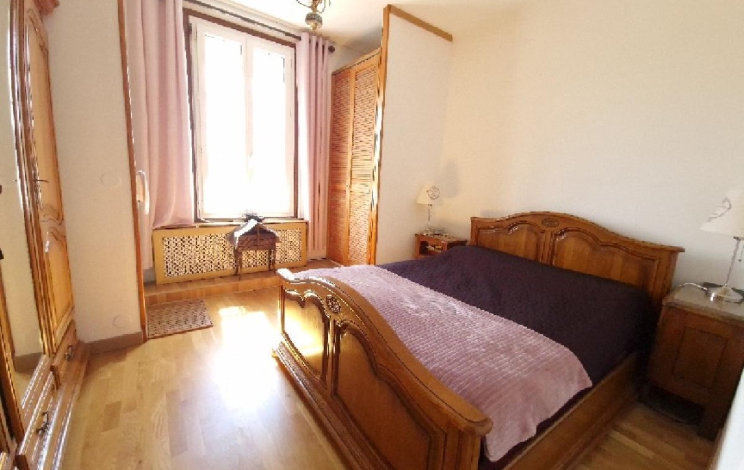 Nogent sur Oise Immobilier : Maison / Villa | NOGENT-SUR-OISE (60180) | 104 m2 | 240 000 € 