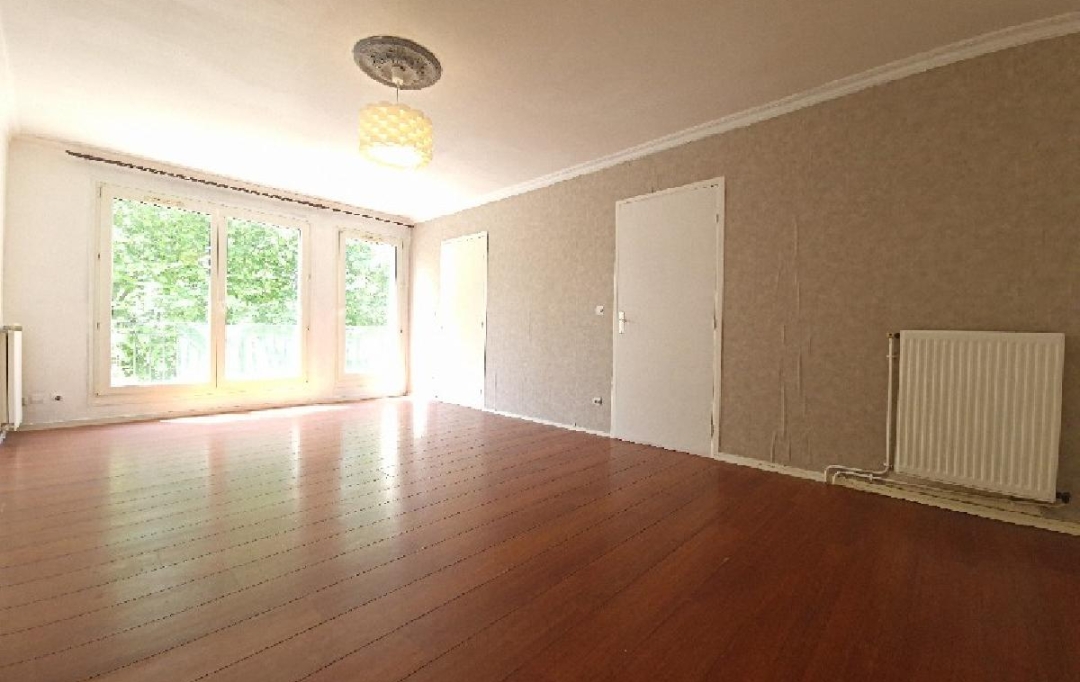 Nogent sur Oise Immobilier : Apartment | SAINT-LEU-D'ESSERENT (60340) | 76 m2 | 189 000 € 