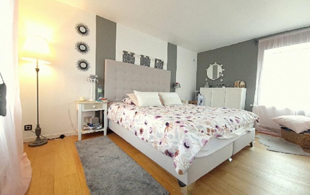 Nogent sur Oise Immobilier : House | NOGENT-SUR-OISE (60180) | 221 m2 | 455 000 € 