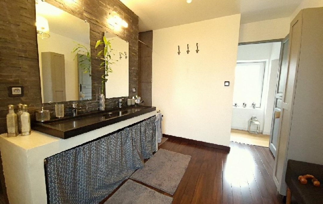 Nogent sur Oise Immobilier : House | NOGENT-SUR-OISE (60180) | 221 m2 | 455 000 € 