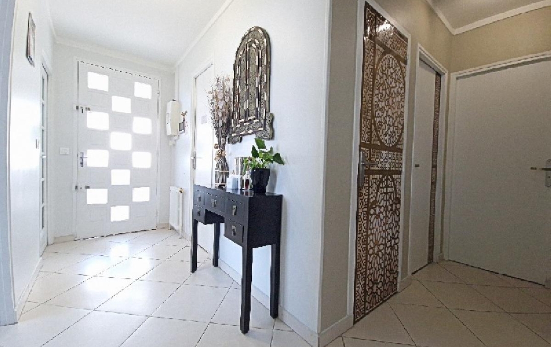 Nogent sur Oise Immobilier : Maison / Villa | NOGENT-SUR-OISE (60180) | 142 m2 | 340 000 € 