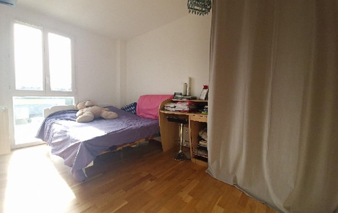Nogent sur Oise Immobilier : Maison / Villa | MOGNEVILLE (60140) | 102 m2 | 270 000 € 