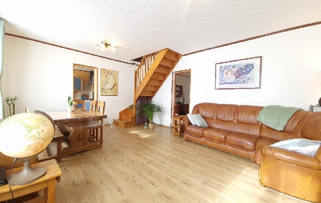 Nogent sur Oise Immobilier : House | NOGENT-SUR-OISE (60180) | 96 m2 | 220 000 € 