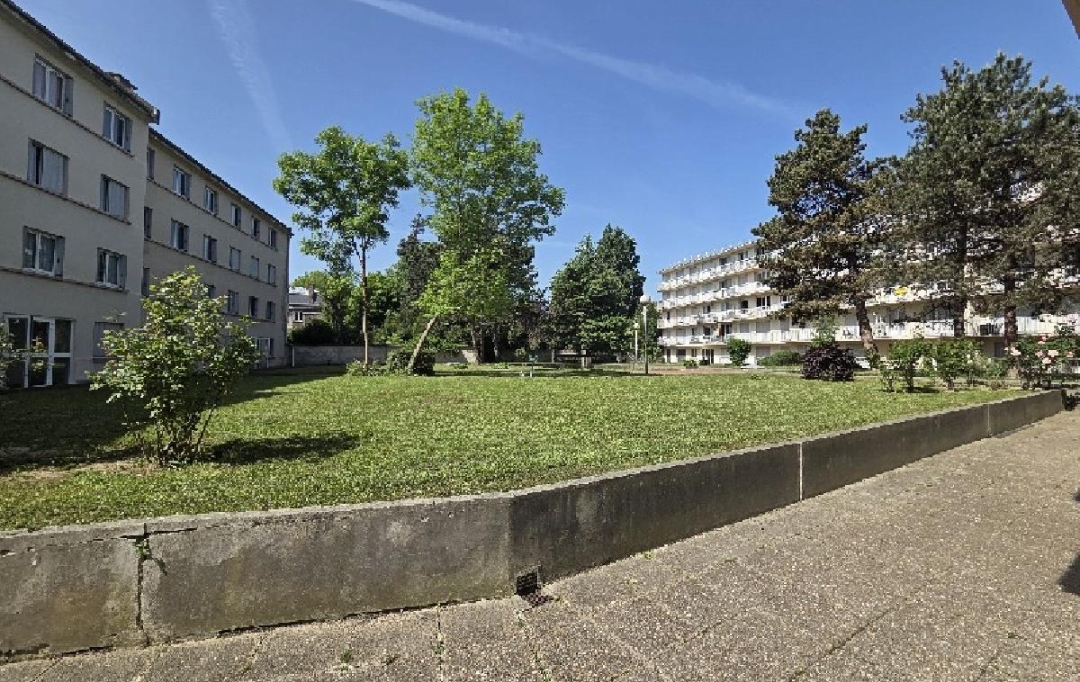 Nogent sur Oise Immobilier : Apartment | CREIL (60100) | 194 m2 | 239 500 € 