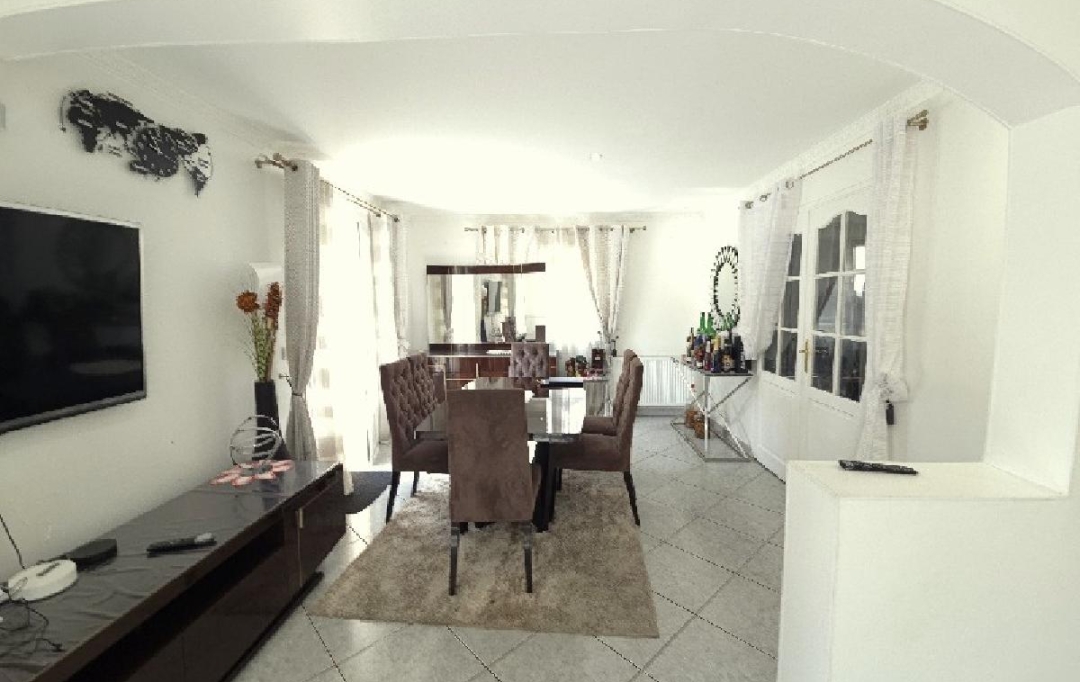 Nogent sur Oise Immobilier : House | CREIL (60100) | 137 m2 | 307 000 € 