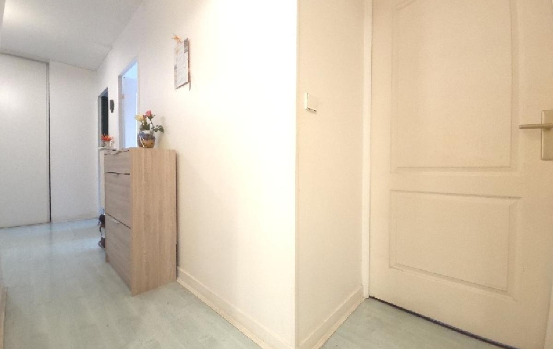 Nogent sur Oise Immobilier : Appartement | NOGENT-SUR-OISE (60180) | 51 m2 | 89 000 € 