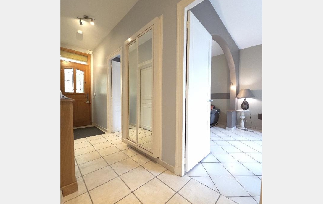 Nogent sur Oise Immobilier : Maison / Villa | NOGENT-SUR-OISE (60180) | 105 m2 | 230 000 € 